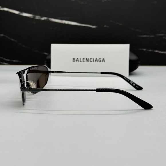 NEW BALENCIAGA BB0245S 001 UNISEX SUNGLASSES - Picture 7 of 11